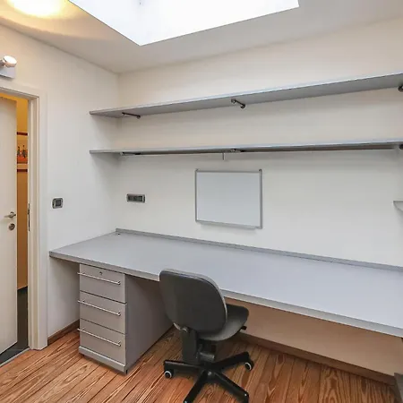 Amazing In With Wifi Appartement