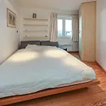 Apartamento Amazing In With Wifi